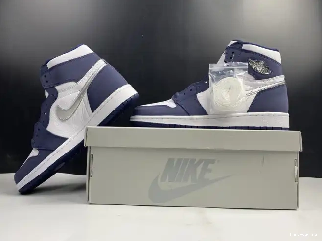 Navy (2020) Jordan Retro High DC1788-100 1 AIR Midnight 0426